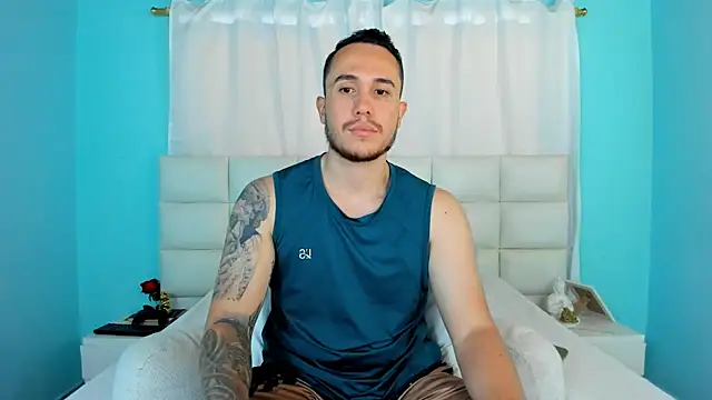 Snapshot of juan__jimenez chatting on 8, 10, 2025 juan  jimenez online show from 8, 10, 2025