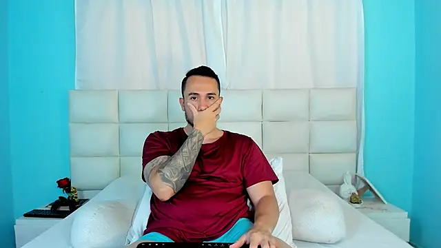 Snapshot of juan__jimenez chatting on 14, 10, 2025 juan  jimenez online show from 14, 10, 2025