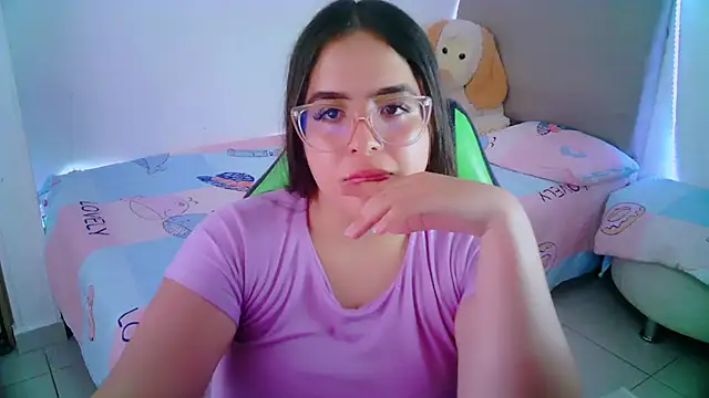  alicia z online show from 28, 1, 2025