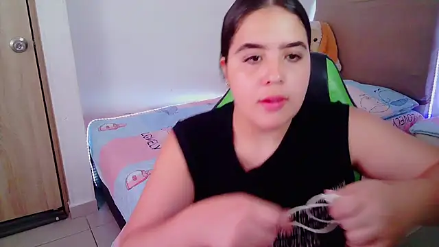  alicia z online show from 6, 2, 2025