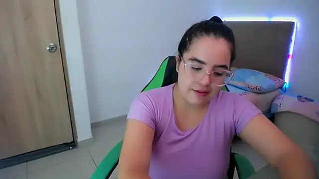  alicia z online show from 19, 3, 2025