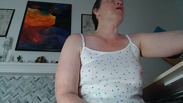 AuroraWillows online show from 7, 7, 2026