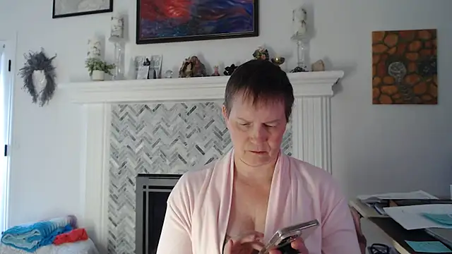 AuroraWillows online show from 11, 7, 2026