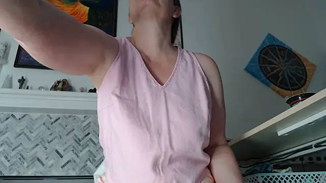 AuroraWillows online show from 22, 7, 2026