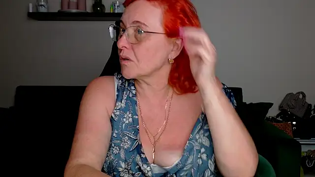 JoannaAndNeighbour online show from 6, 7, 2026
