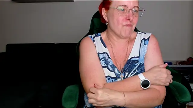 JoannaAndNeighbour online show from 6, 8, 2026