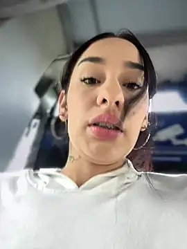   IRIS   online show from 4, 1, 2025