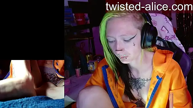 alicewonder09 online show from 25, 5, 2026