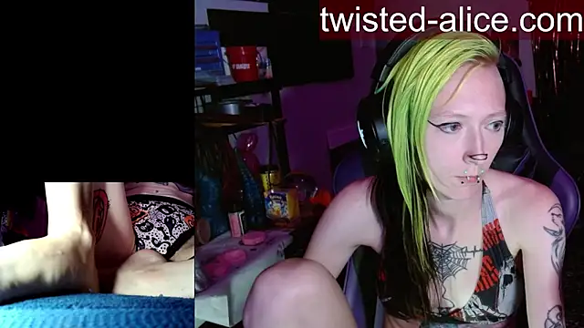 alicewonder09 online show from 4, 6, 2026