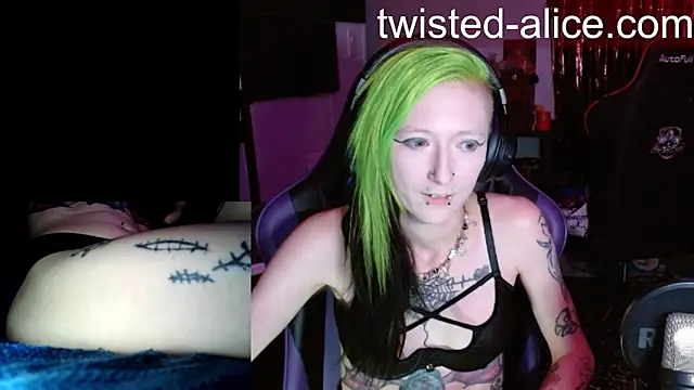 alicewonder09 online show from 25, 6, 2026