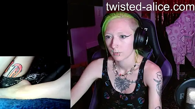 alicewonder09 online show from 26, 6, 2026