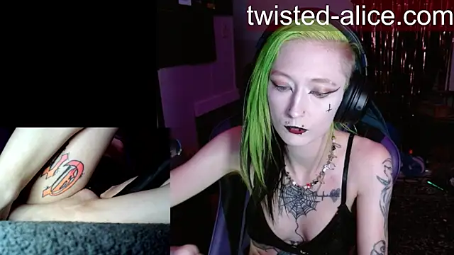 alicewonder09 online show from 1, 7, 2026