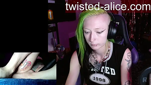 alicewonder09 online show from 13, 7, 2026
