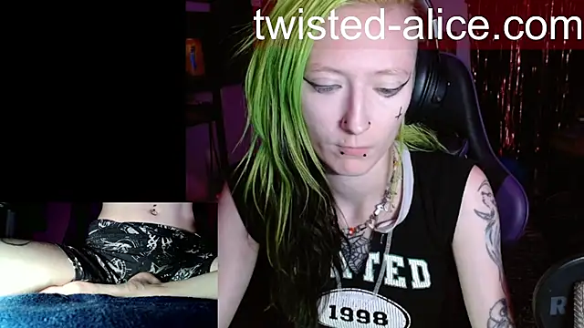 alicewonder09 online show from 15, 7, 2026
