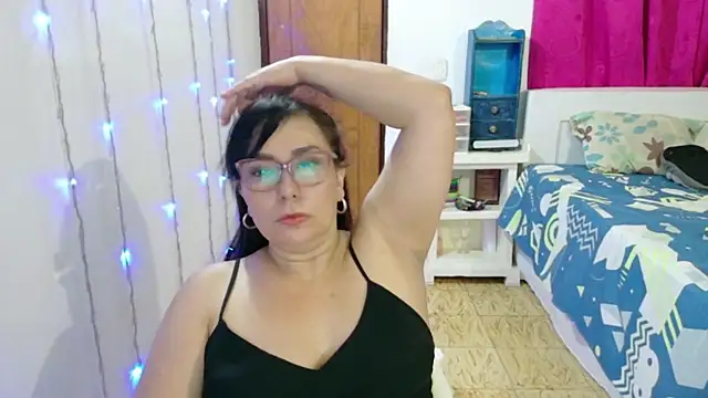 hottplay online show from 14, 9, 2025