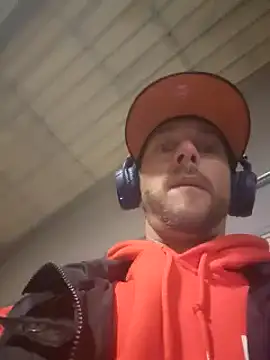 22sexytwin online show from 8, 1, 2025