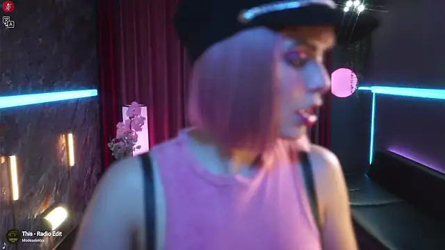 Snapshot of alessa_goreng chatting on 16, 12, 2024 alessa goreng online show from 16, 12, 2024