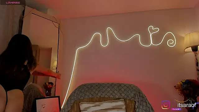 sara cruz011 online show from 29, 9, 2025