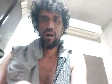 Hotcasados69 online show from 11, 11, 2025