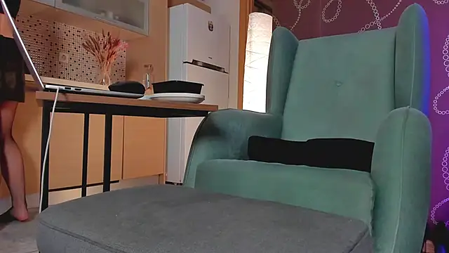 Snapshot of Yourfreebird chatting on 2, 2, 2025 Yourfreebird online show from 2, 2, 2025