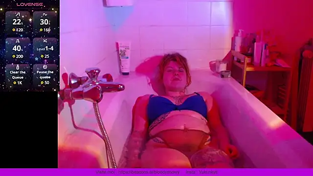 Yukinky online show from 31, 12, 2024