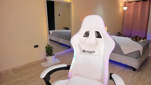 Snapshot of carleee_winter chatting on 27, 9, 2025 carleee winter online show from 27, 9, 2025