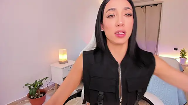 Snapshot of carleee_winter chatting on 22, 11, 2025 carleee winter online show from 22, 11, 2025