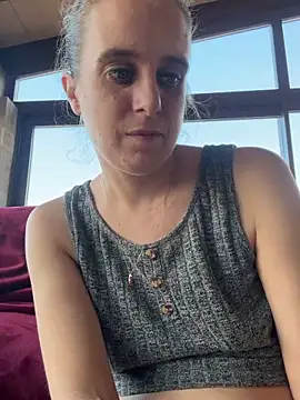 Snapshot of LadyChantale chatting on 16, 12, 2025 LadyChantale online show from 16, 12, 2025