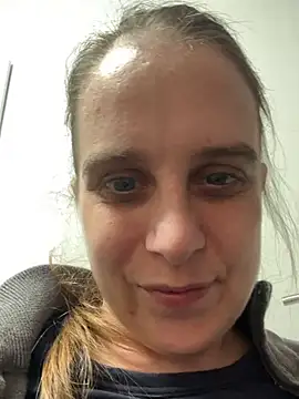 LadyChantale online show from 26, 4, 2026