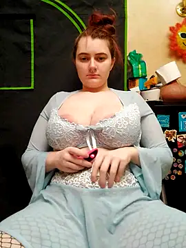 Snowbunnycake 131 online show from 3, 3, 2025