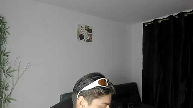 Snapshot of Giordano_Russo chatting on 13, 12, 2024 Giordano Russo online show from 13, 12, 2024