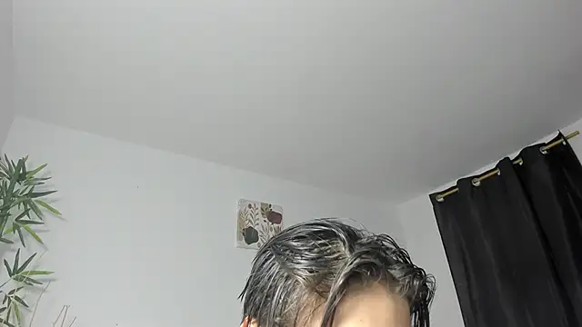 Snapshot of Giordano_Russo chatting on 5, 1, 2025 Giordano Russo online show from 5, 1, 2025