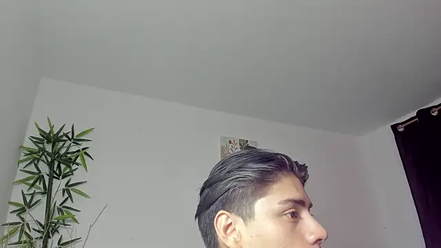 Snapshot of Giordano_Russo chatting on 28, 1, 2025 Giordano Russo online show from 28, 1, 2025