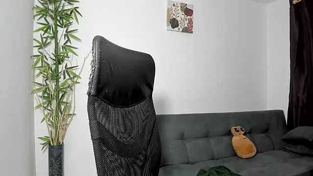 Snapshot of Giordano_Russo chatting on 24, 2, 2025 Giordano Russo online show from 24, 2, 2025