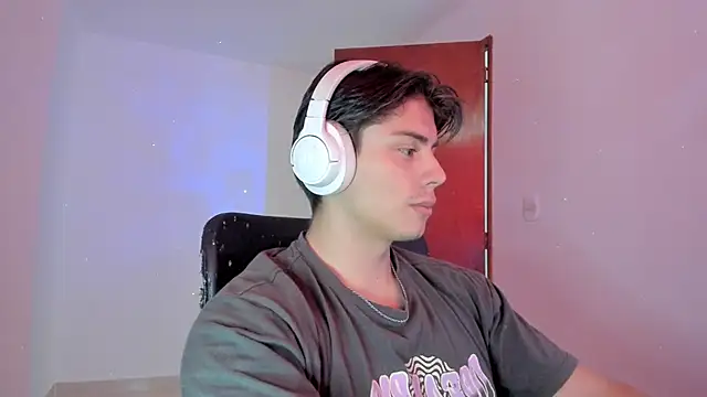 Snapshot of Giordano_Russo chatting on 30, 9, 2025 Giordano Russo online show from 30, 9, 2025