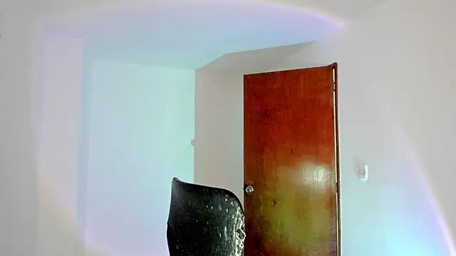 Snapshot of Giordano_Russo chatting on 1, 10, 2025 Giordano Russo online show from 1, 10, 2025