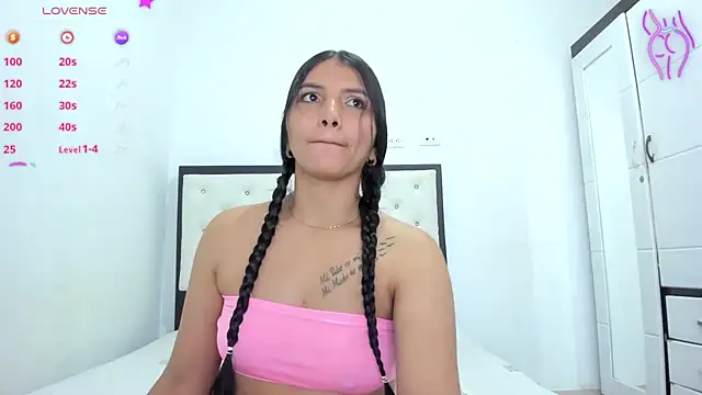 CuteLatinaxx online show from 21, 9, 2025