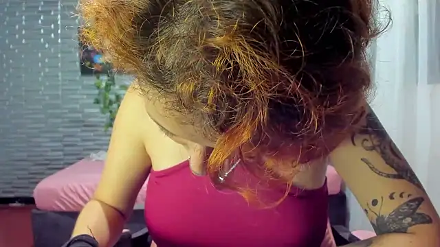 Ginger Sweetty online show from 8, 1, 2026