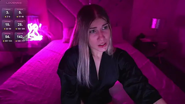 Snapshot of CassandraGood chatting on 5, 12, 2024 CassandraGood online show from 5, 12, 2024