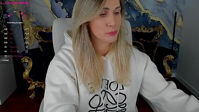 Snapshot of CassandraGood chatting on 11, 12, 2024 CassandraGood online show from 11, 12, 2024