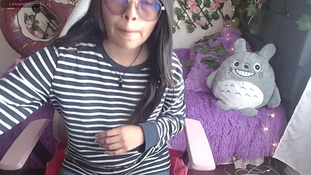 MidoriQuiinn online show from 17, 1, 2025