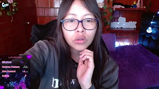 MidoriQuiinn online show from 12, 3, 2026