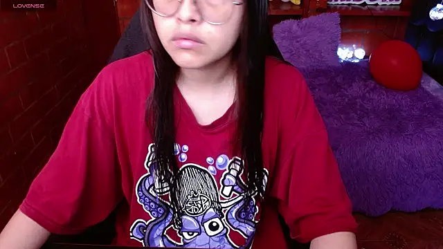 MidoriQuiinn online show from 6, 5, 2026