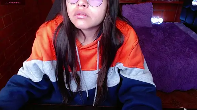 MidoriQuiinn online show from 7, 5, 2026