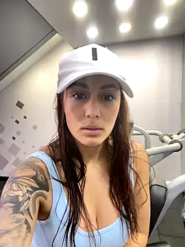 Lucy fit online show from 24, 10, 2025