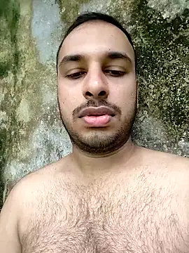 Snapshot of vishnuvinod_india chatting on 11, 9, 2025 vishnuvinod india online show from 11, 9, 2025