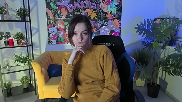 Snapshot of SamantaLong chatting on 4, 12, 2024 SamantaLong online show from 4, 12, 2024