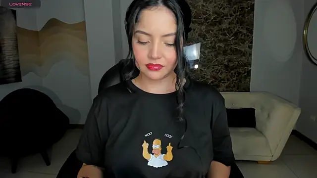 NinaMichelle online show from 1, 7, 2026