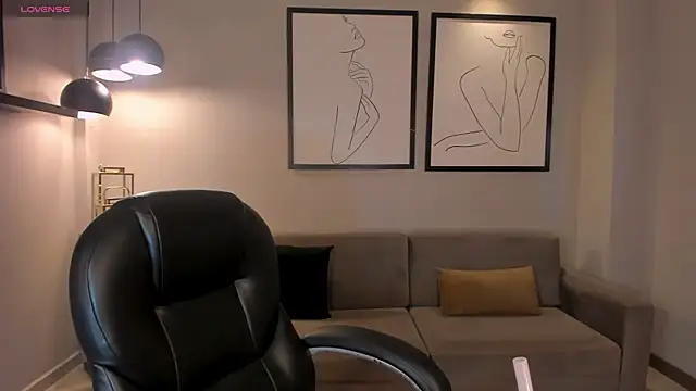 NinaMichelle online show from 17, 7, 2026
