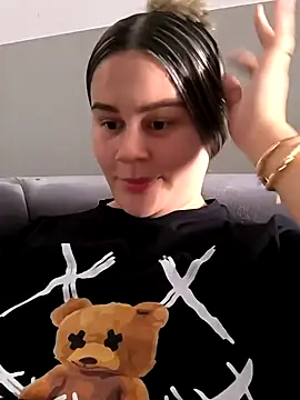 sweet lucia online show from 11, 1, 2025